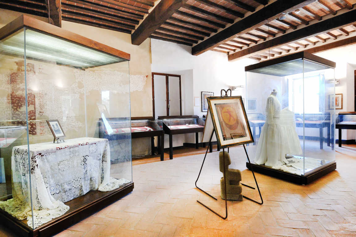 Museo_del_merletto_tuoroLQ